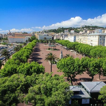 Appartement Climatise,Idealement Situe 100M Du Vieux Port. Bastia  Exterior foto